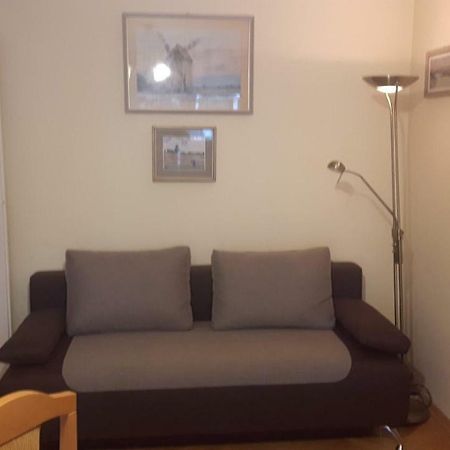 Motylek Apartment Lodź Bagian luar foto